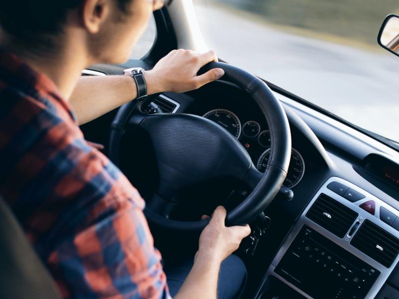 Permis de conduire : la Région finance les jeunes