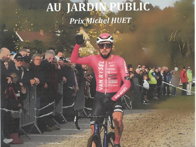 Courses cyclistes du 11 novembre organisées par la Patriote de Bonnétable dans le jardin public